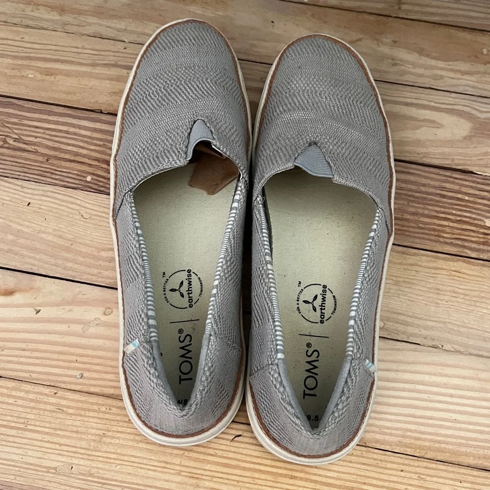 Women’s Toms grey comfortable casual espadrilles‎ slip on shoes size 8.5